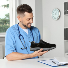 Lade das Bild in den Galerie-Viewer, Orthopädischer, rutschfester &amp; wasserdichter Schmerzlinderungs-Schuh - FeelFree - Unisex
