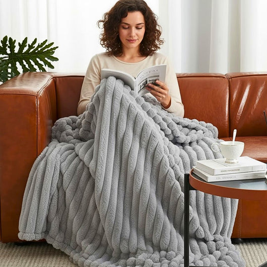 Kuschelwunder Deluxe – Extra Große Premium-Fleece-Decke
